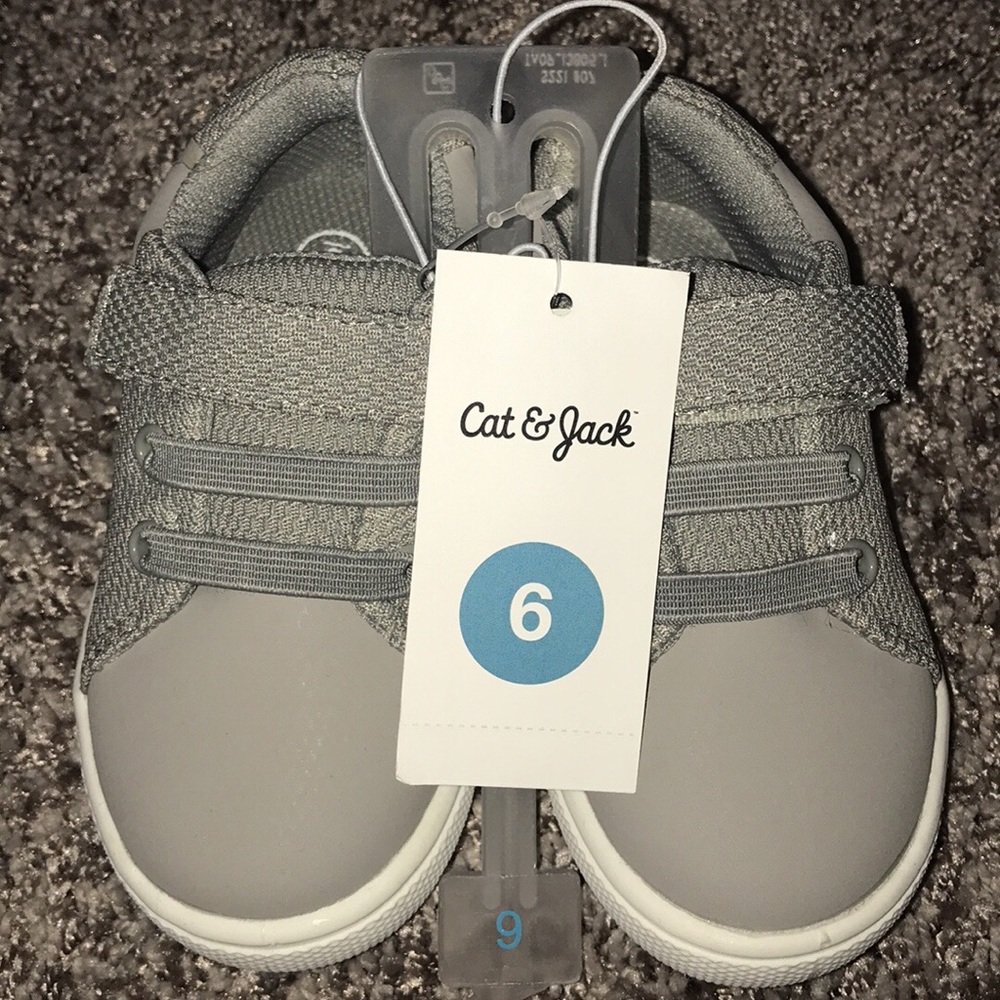 Gray Cat & Jack toddler shoes